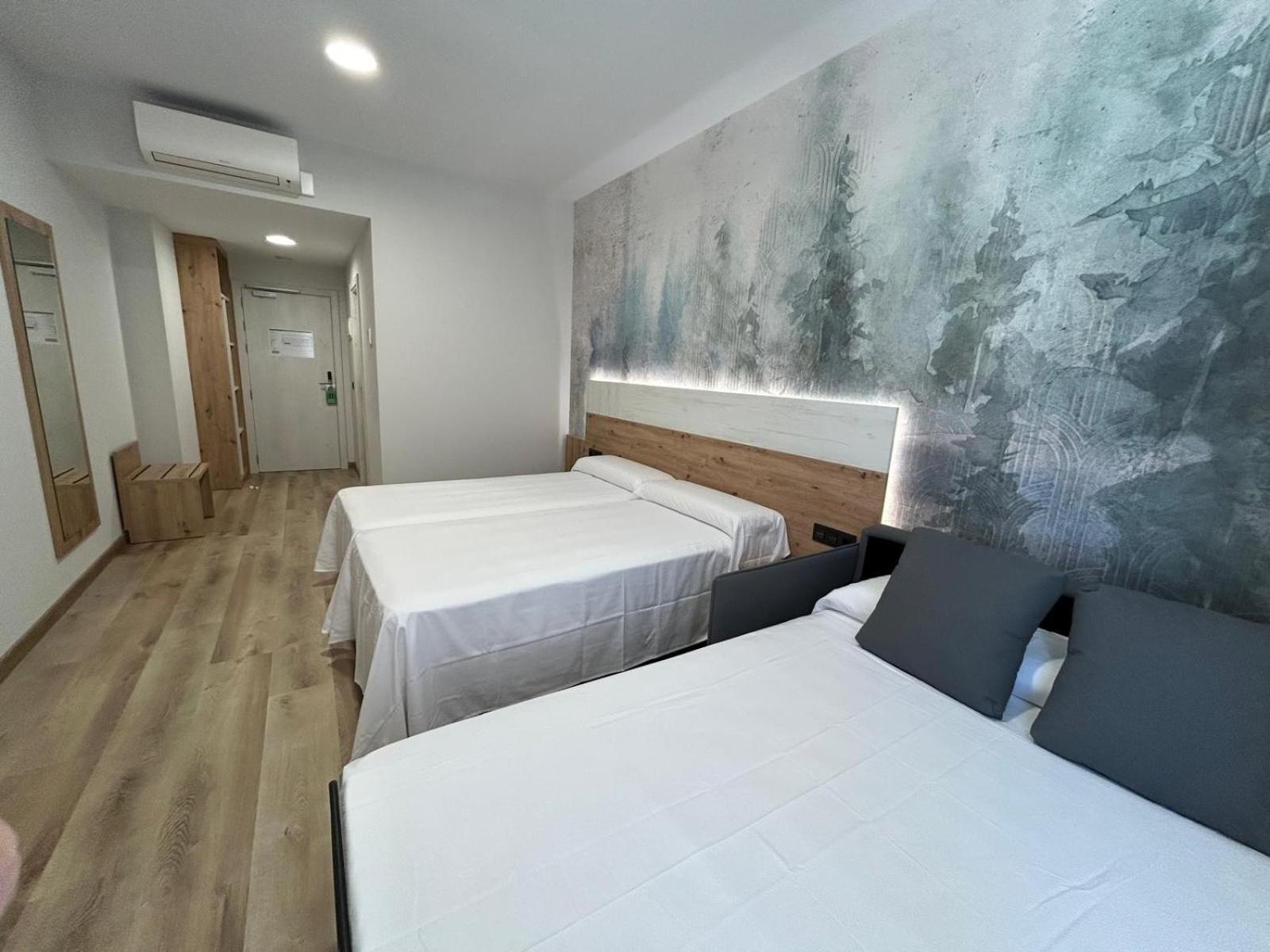 Hotel Javalambre La Puebla De Valverde Buitenkant foto