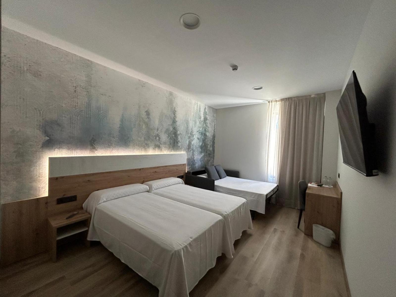 Hotel Javalambre La Puebla De Valverde Buitenkant foto