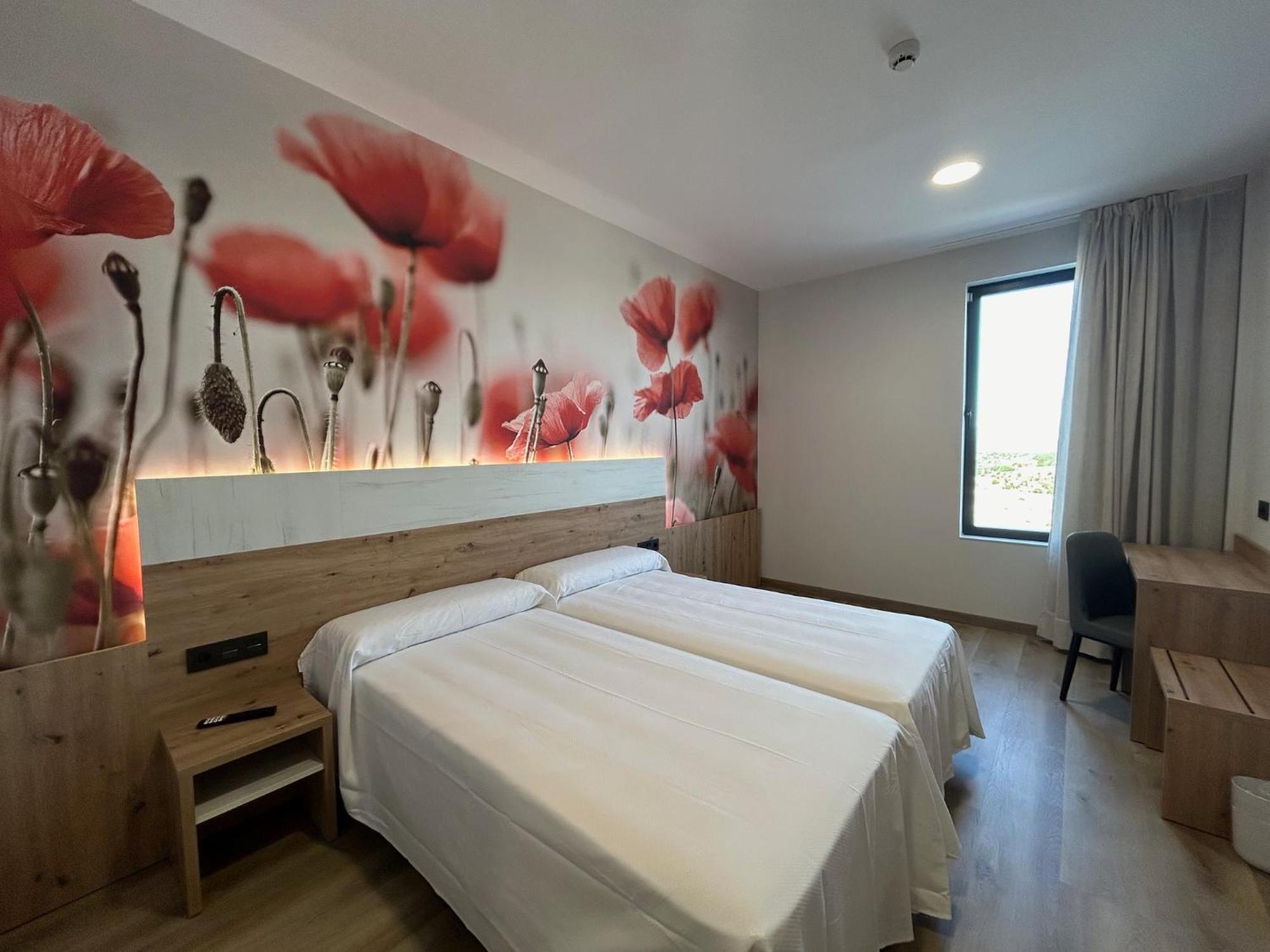 Hotel Javalambre La Puebla De Valverde Buitenkant foto