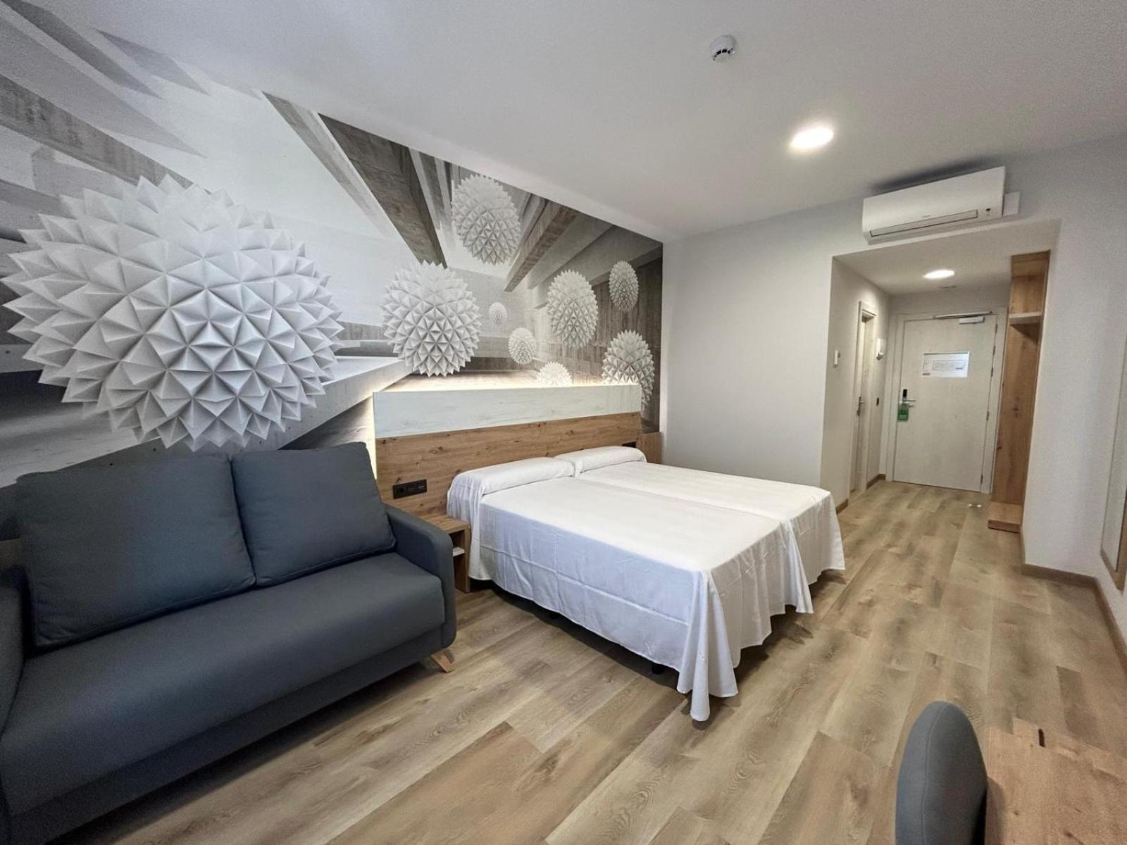 Hotel Javalambre La Puebla De Valverde Buitenkant foto